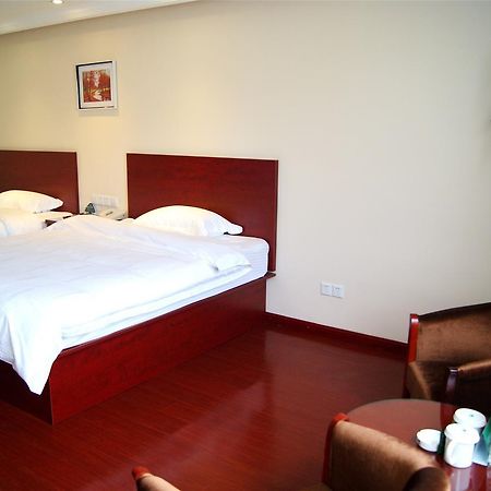 Greentree Inn Zhejiang Taizhou Xianju Passenger Center West Huancheng Road Express Hotel Εξωτερικό φωτογραφία